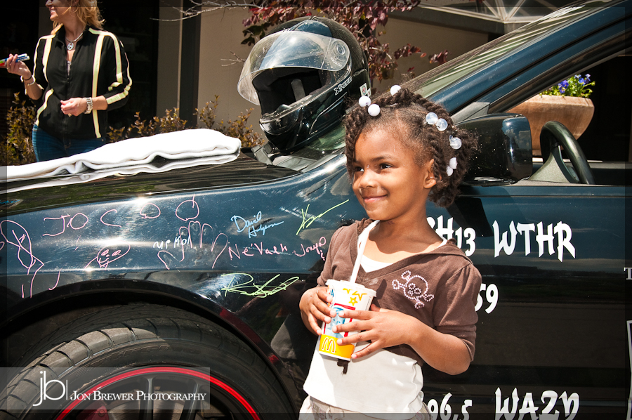 ww_signing_003