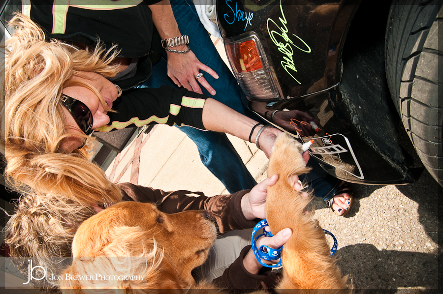ww_signing_006